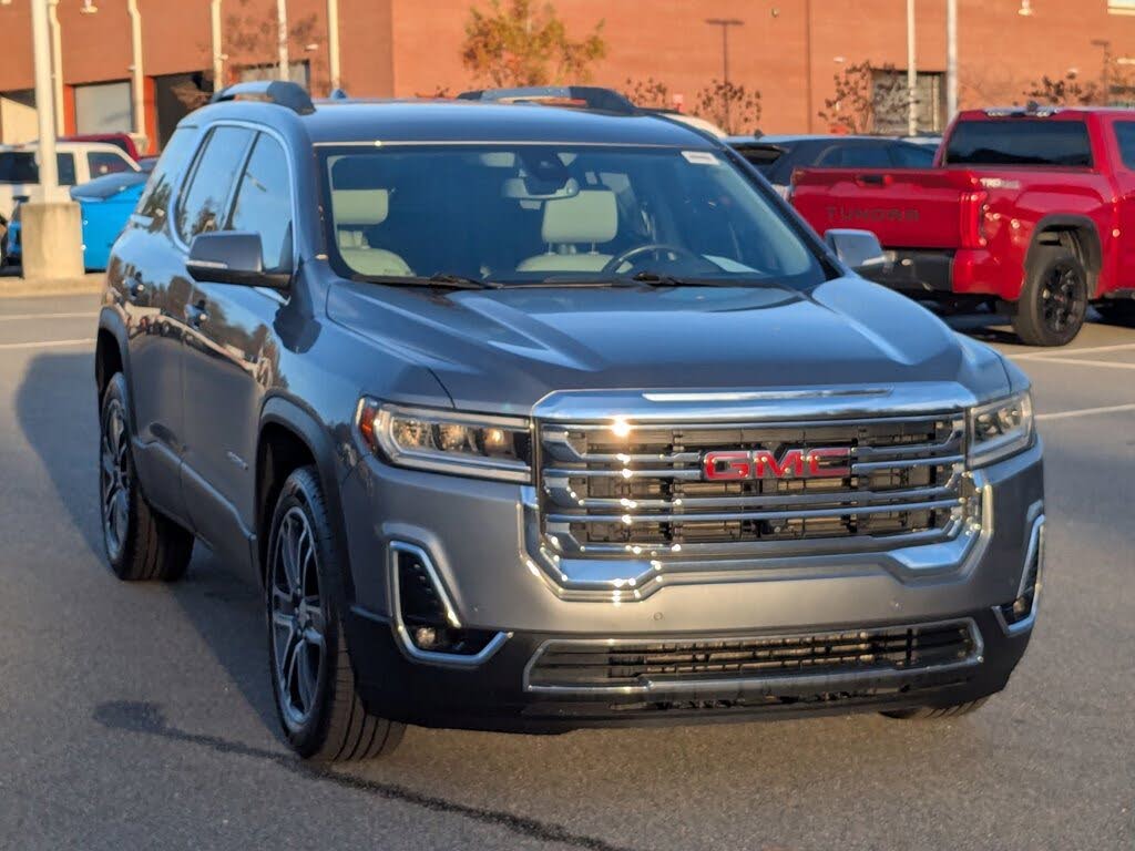 2022 GMC Acadia SLT FWD