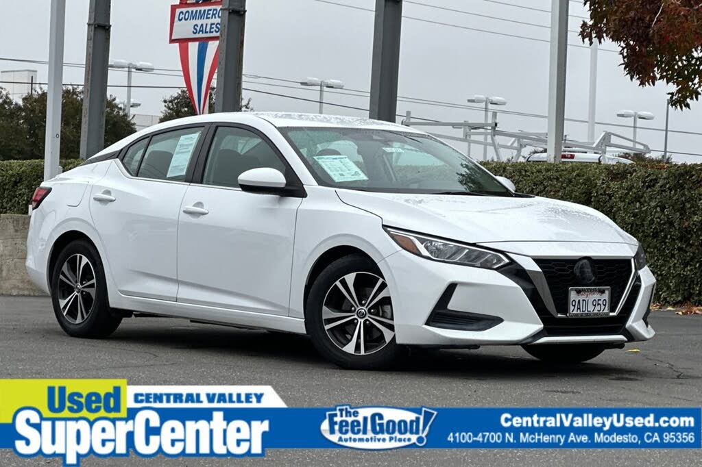 2022 Nissan Sentra SV FWD