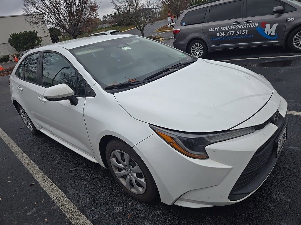 2023 Toyota Corolla LE FWD