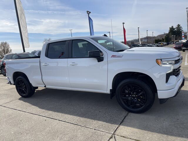 2024 Chevrolet Silverado 1500 RST Crew Cab 4WD