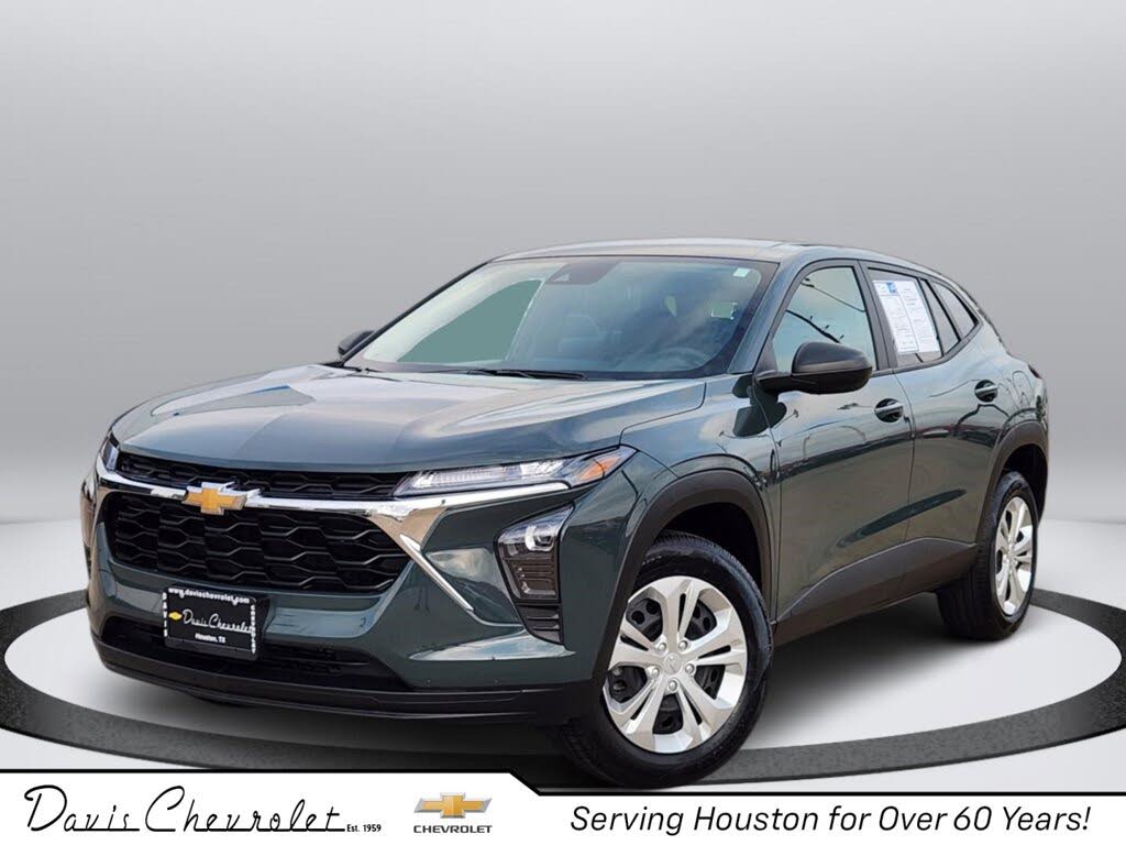 2025 Chevrolet Trax LS FWD