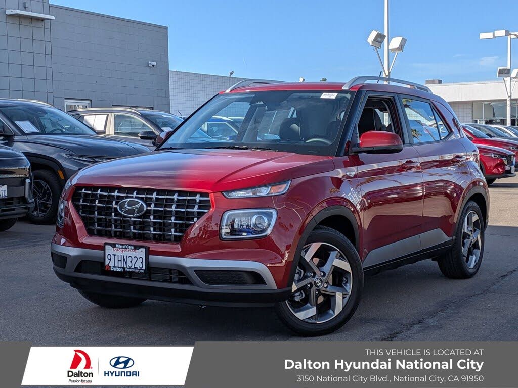 2025 Hyundai Venue Limited FWD