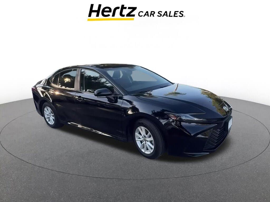 2025 Toyota Camry LE FWD