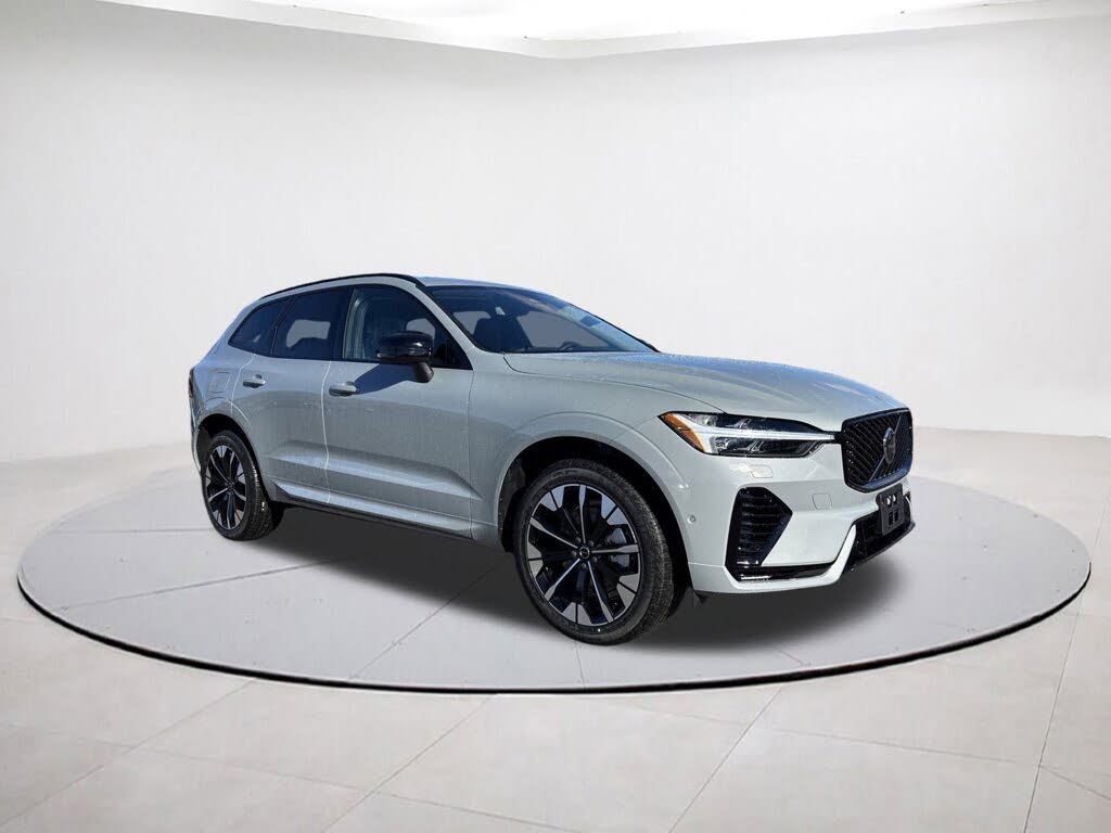 2026 Volvo XC60 B5 Plus AWD