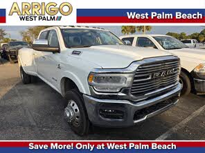 RAM 3500 Laramie Crew Cab LB DRW 4WD