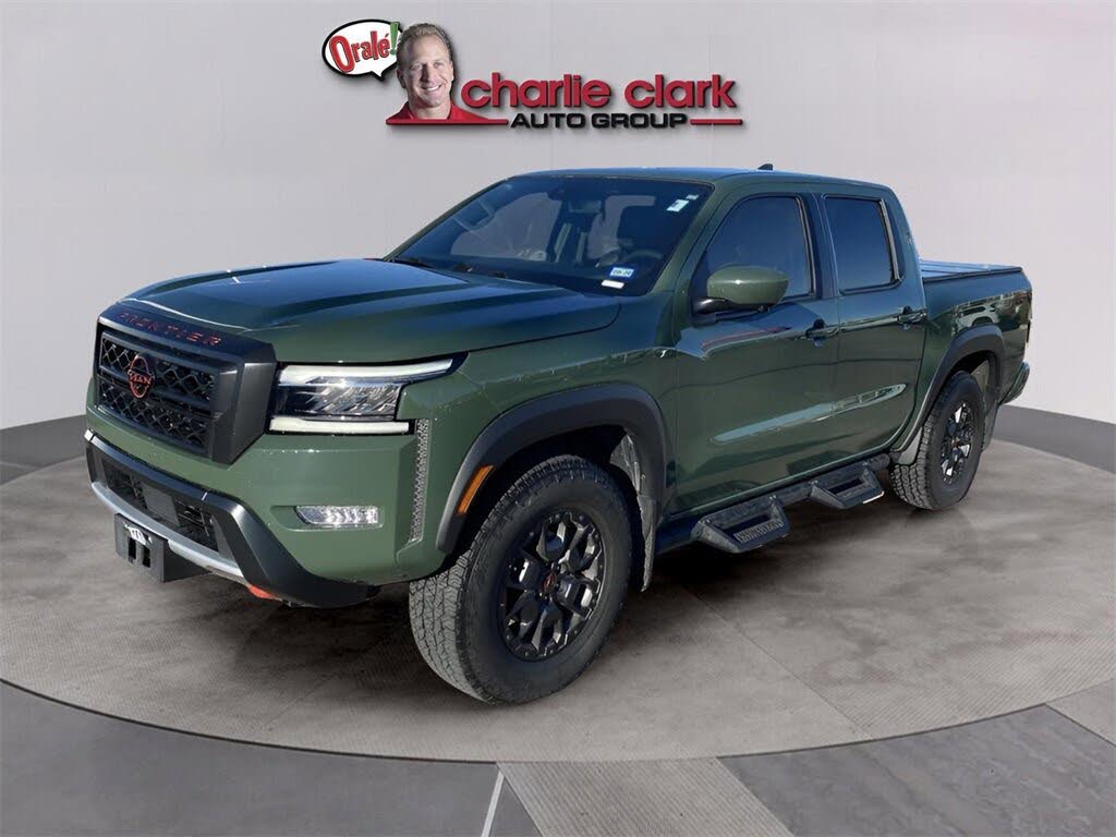 2023 Nissan Frontier PRO-4X Crew Cab 4WD