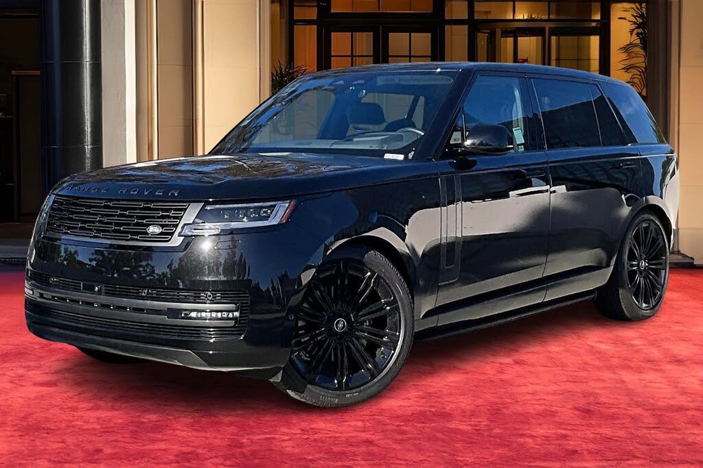 2025 Land Rover Range Rover P400 SE LWB AWD