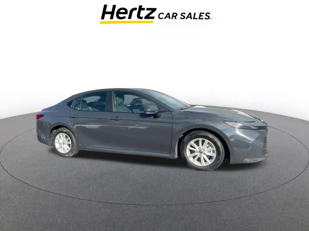 2025 Toyota Camry LE FWD