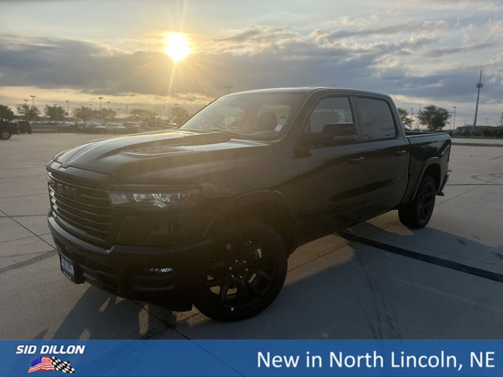 2026 RAM 1500 Laramie Crew Cab 4WD