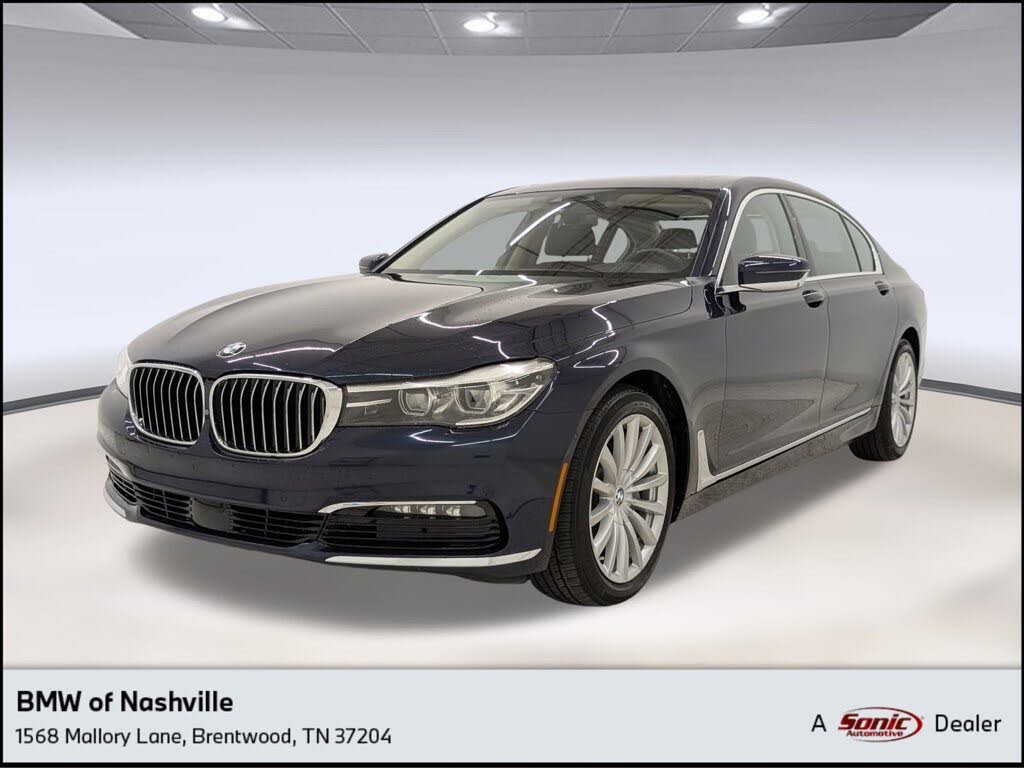 2017 BMW 7 Series 740i RWD