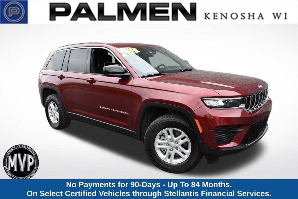 2025 Jeep Grand Cherokee Laredo 4WD