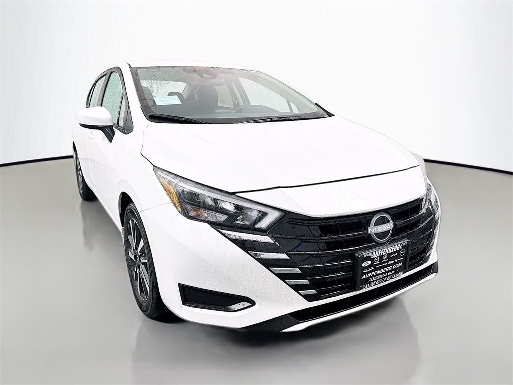 2025 Nissan Versa SV FWD