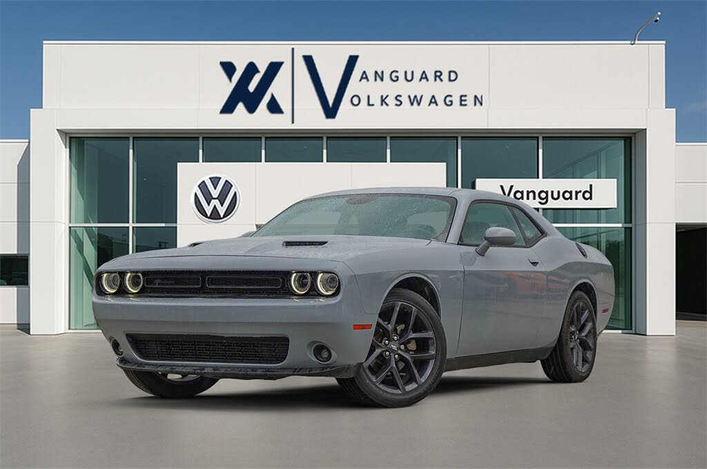 2021 Dodge Challenger SXT RWD
