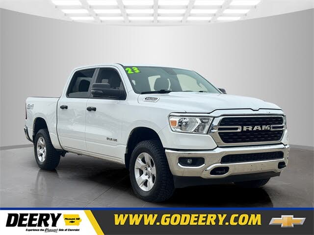 2023 RAM 1500 Big Horn Crew Cab 4WD