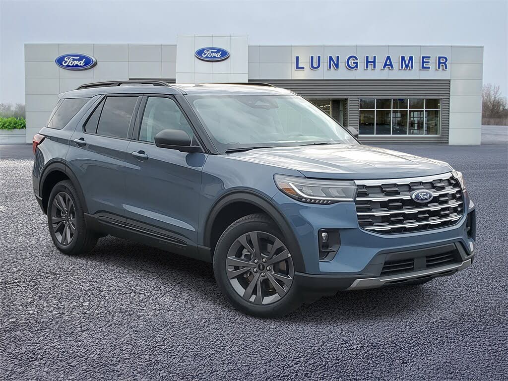 2026 Ford Explorer Active AWD