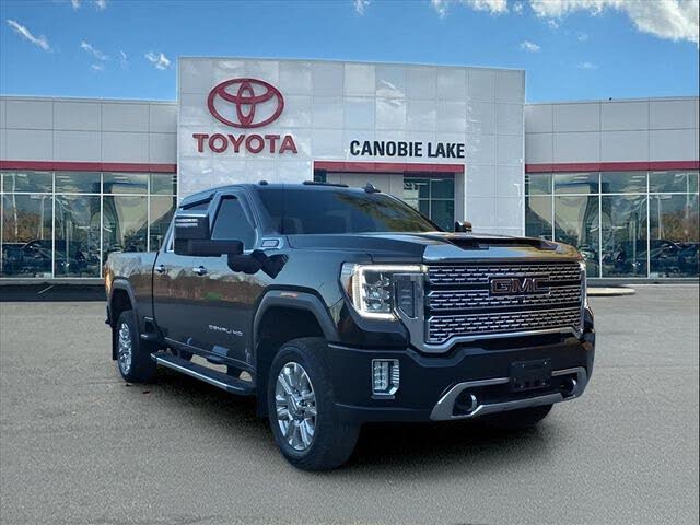 2022 GMC Sierra 2500HD Denali Crew Cab 4WD