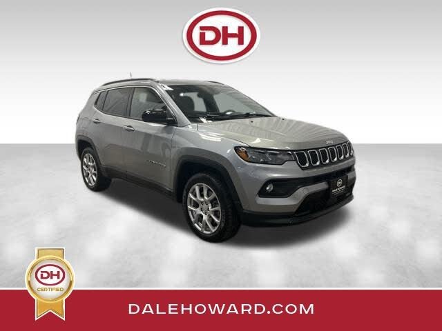 2023 Jeep Compass Latitude Lux 4WD