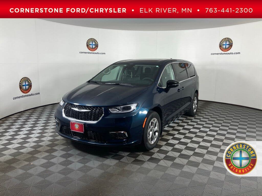 2024 Chrysler Pacifica Limited AWD