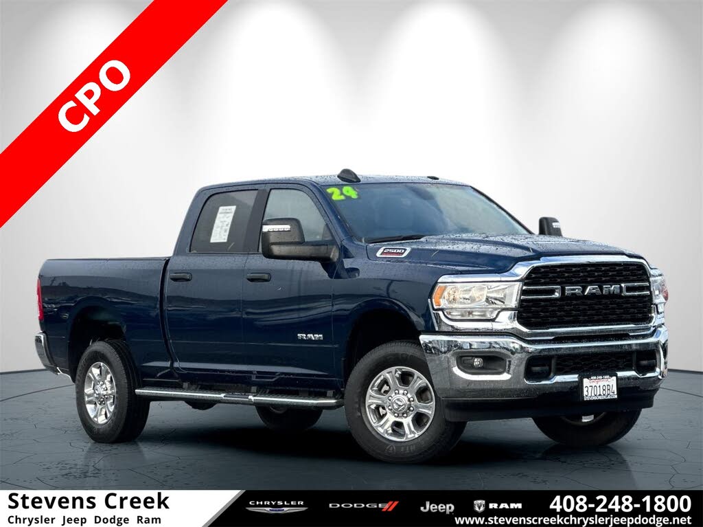 2024 RAM 2500 Big Horn Crew Cab 4WD