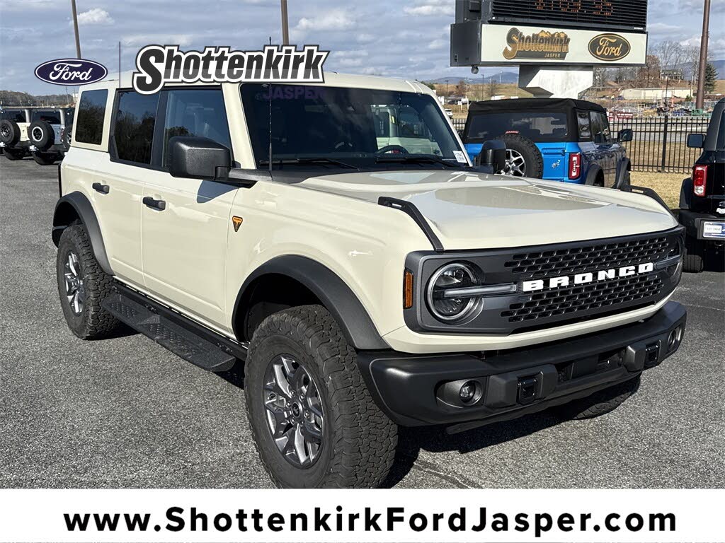 2025 Ford Bronco Badlands 4-Door 4WD