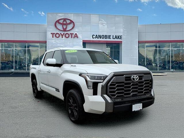 2025 Toyota Tundra Hybrid Platinum HV CrewMax Cab 4WD