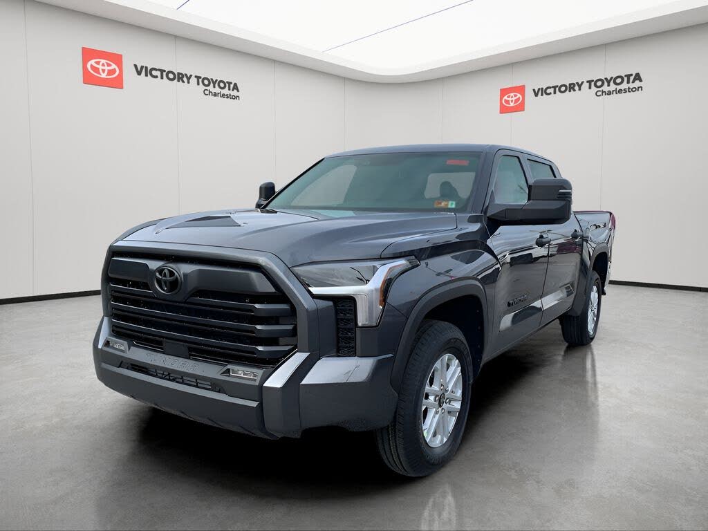 2026 Toyota Tundra SR5 CrewMax Cab 4WD