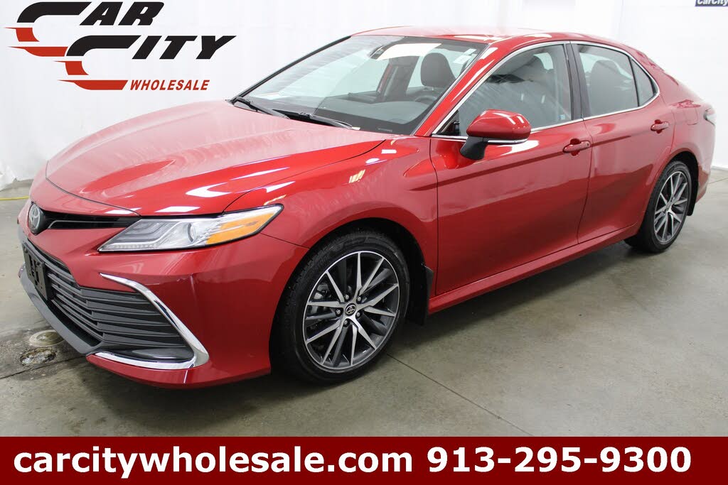 2023 Toyota Camry XLE FWD