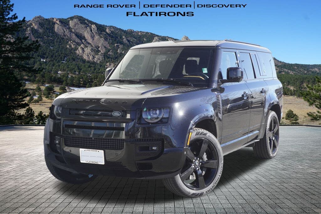 2024 Land Rover Defender 130 P400 X-Dynamic SE AWD