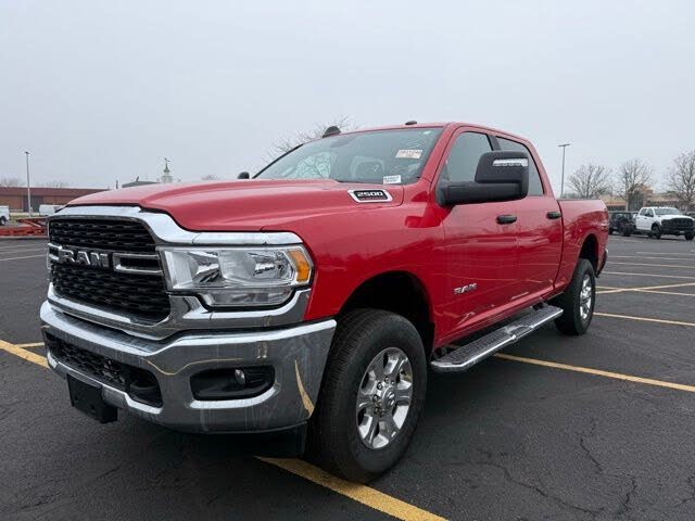 2024 RAM 2500 Big Horn Crew Cab 4WD