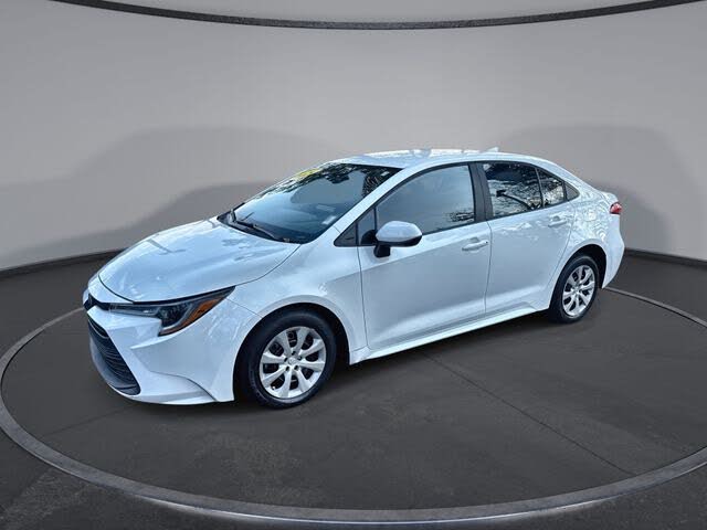 2024 Toyota Corolla LE FWD