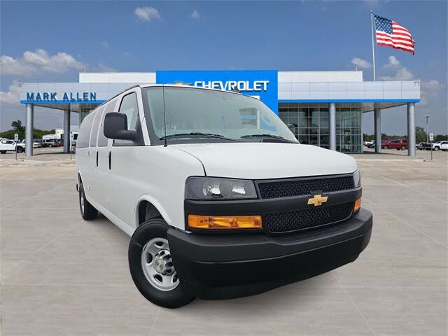 2025 Chevrolet Express 3500 LS Extended RWD