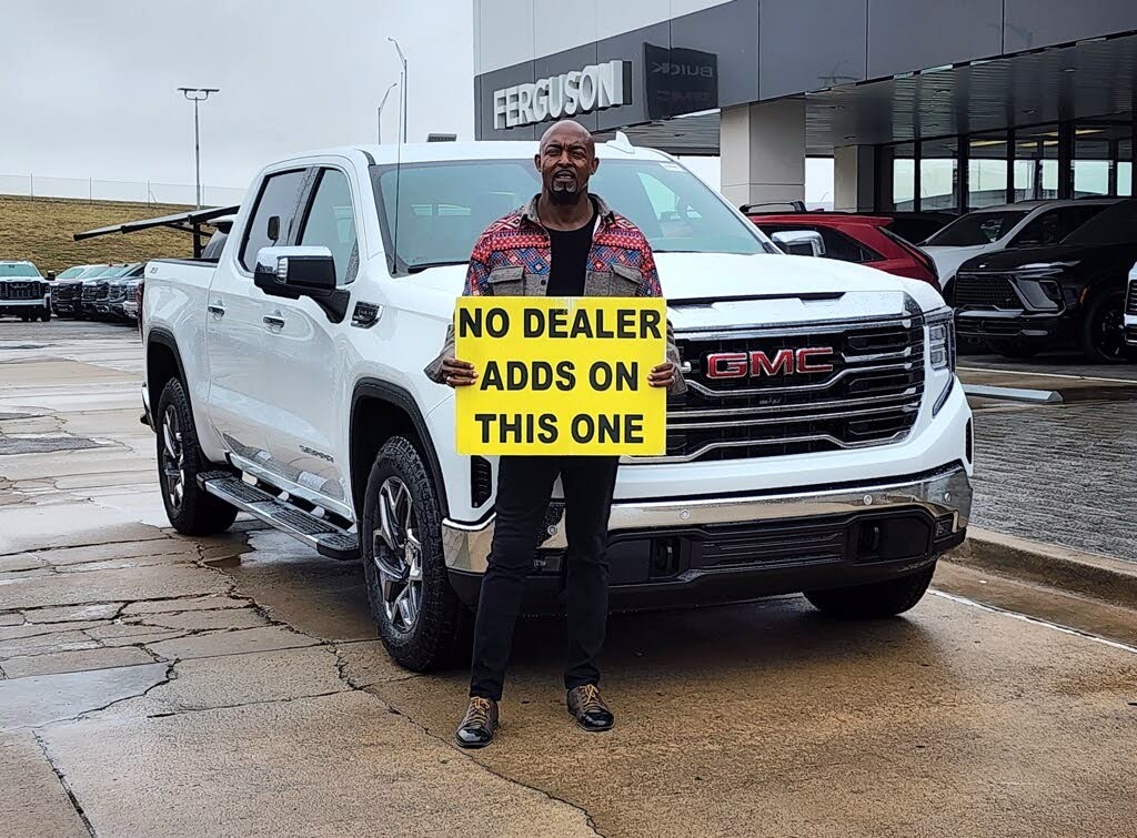 2026 GMC Sierra 1500 SLT Crew Cab 4WD