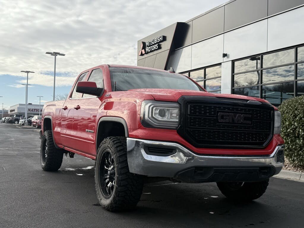 2018 GMC Sierra 1500 SLE Double Cab 4WD