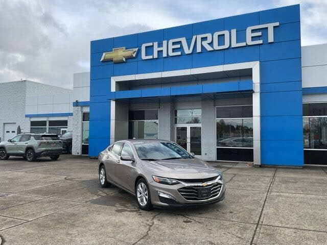 2023 Chevrolet Malibu LT with 1LT FWD