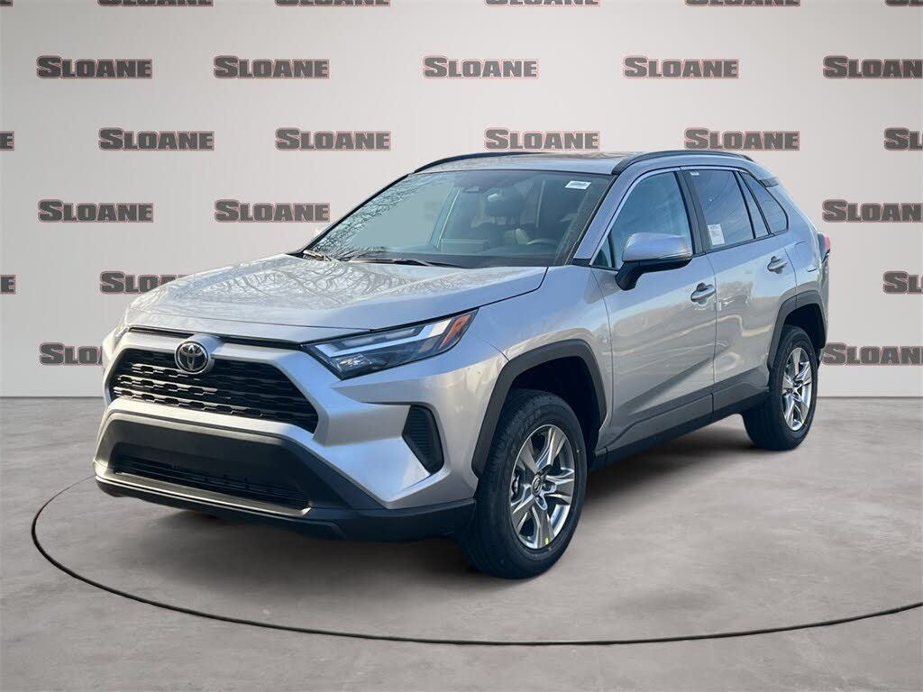 2025 Toyota RAV4 XLE AWD
