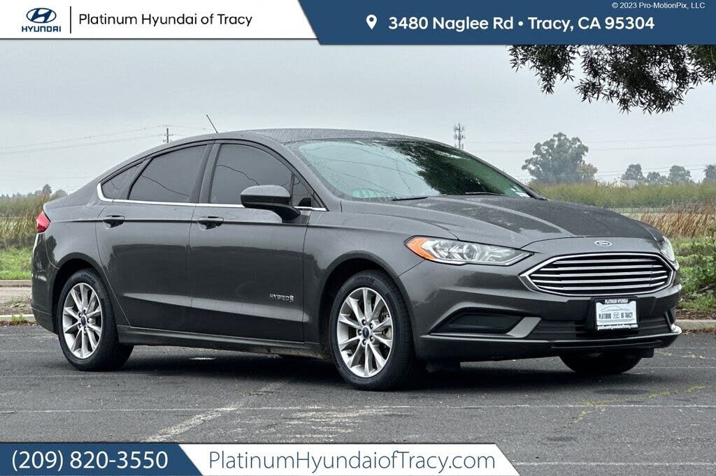 2017 Ford Fusion Hybrid SE FWD