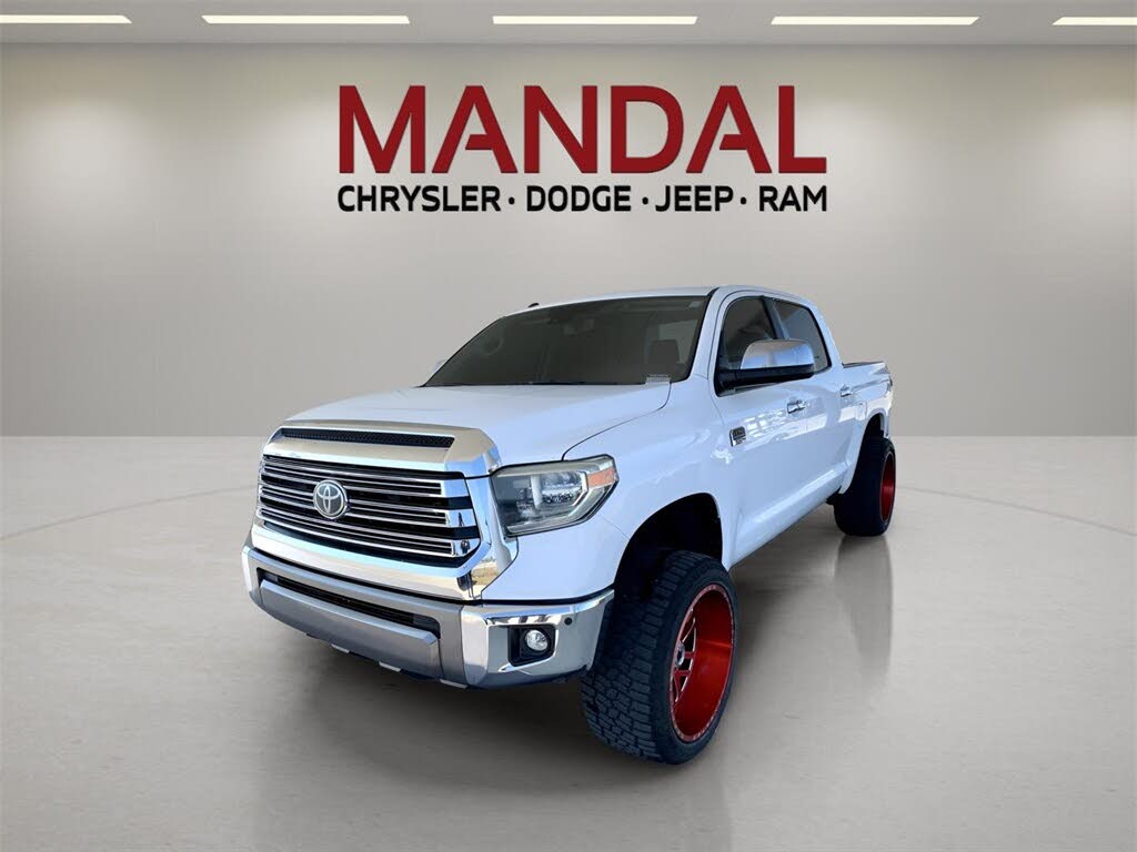 2019 Toyota Tundra Platinum CrewMax 5.7L 4WD