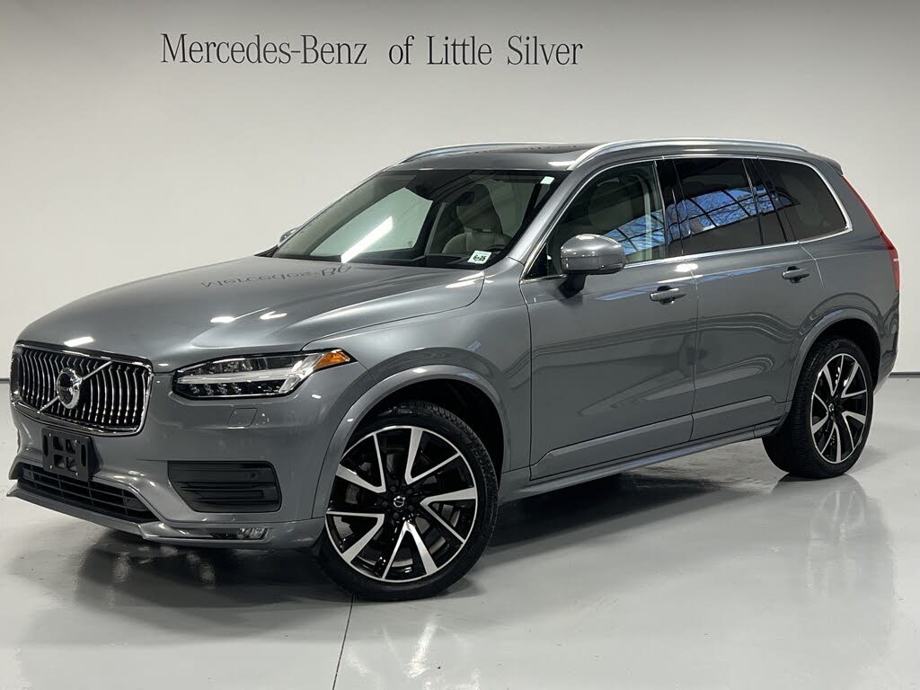 2020 Volvo XC90 T6 Momentum 6-Passenger AWD
