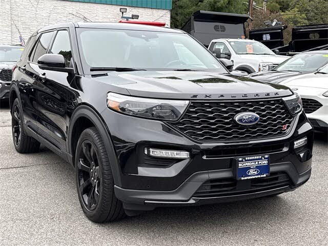 2022 Ford Explorer ST AWD