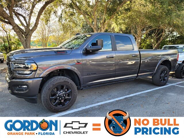 2022 RAM 3500 Limited Crew Cab LB 4WD