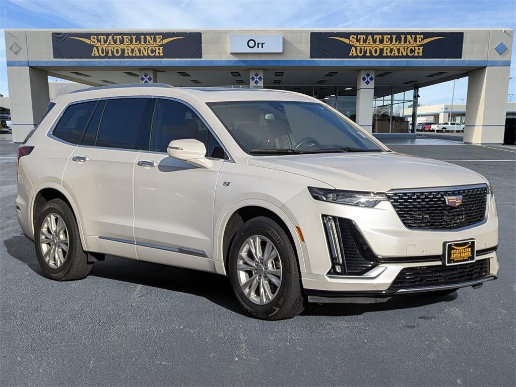 2023 Cadillac XT6 Luxury FWD