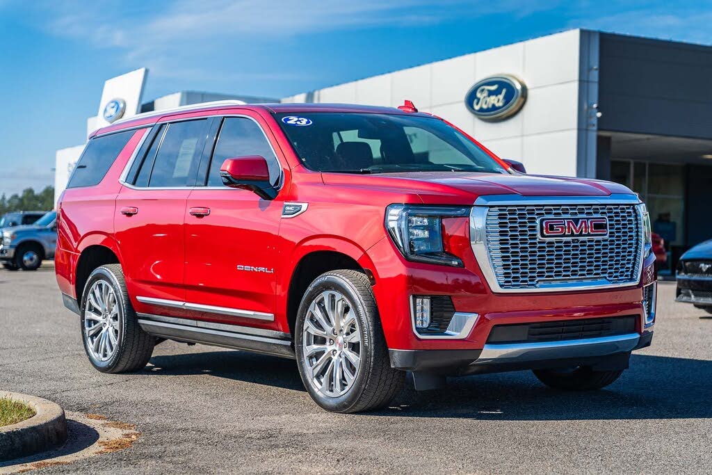 2023 GMC Yukon Denali 4WD