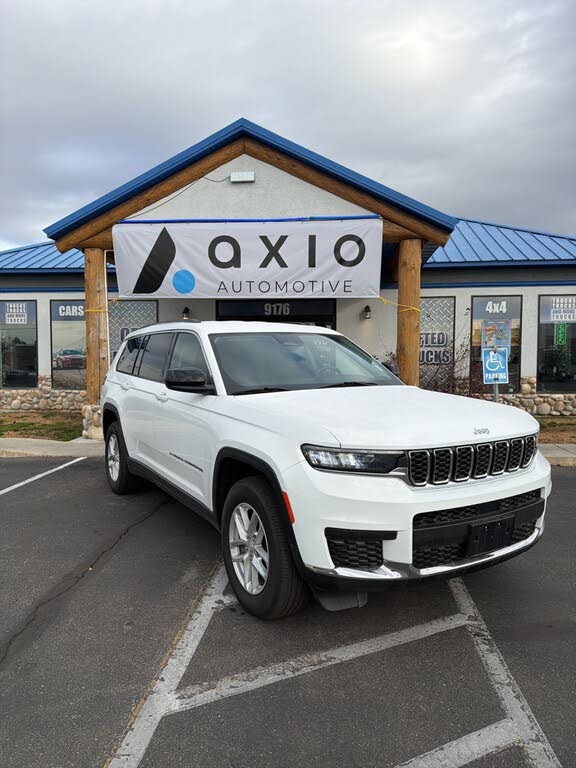 2023 Jeep Grand Cherokee L Laredo 4WD