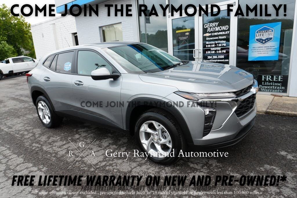 2025 Chevrolet Trax LS FWD