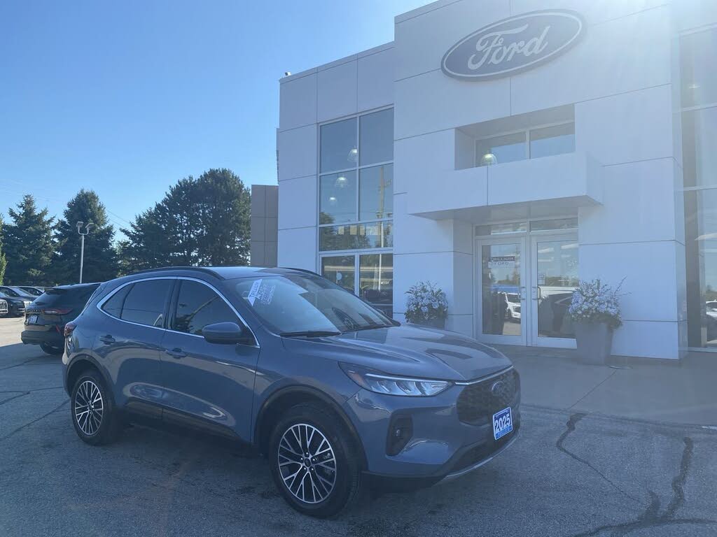 2025 Ford Escape Hybrid Plug-in FWD