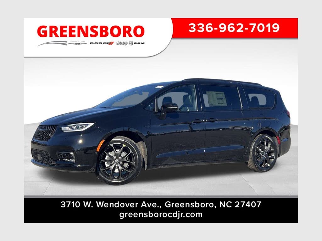 2026 Chrysler Pacifica Select FWD