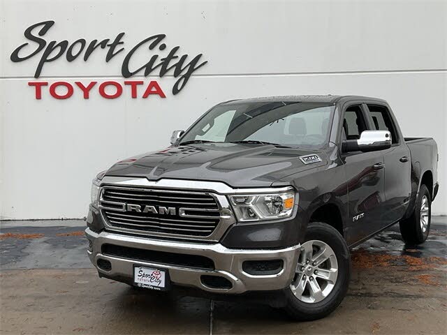 2024 RAM 1500 Laramie Crew Cab 4WD