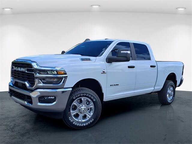 2025 RAM 2500 Big Horn Crew Cab 4WD
