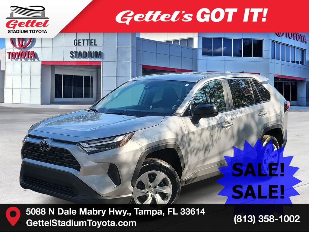 2025 Toyota RAV4 LE FWD