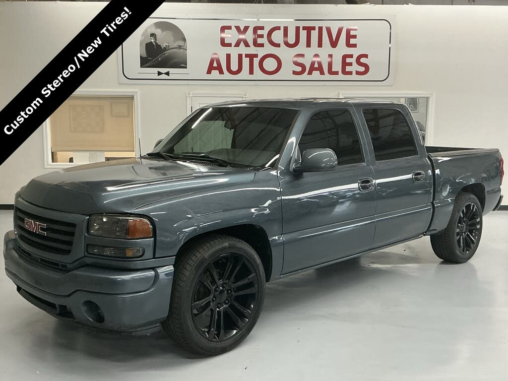 2006 GMC Sierra 1500 SL2 Crew Cab 5.8 ft. RWD